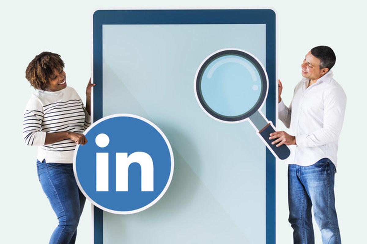 LinKedin fue fundada en diciembre de 2002 por Reid Hoffman, Allen Blue, Konstantin Guericke, Eric Ly y Jean-Luc Vaillant,​ y fue lanzada en mayo de 2003. ​(Foto: Freepik)