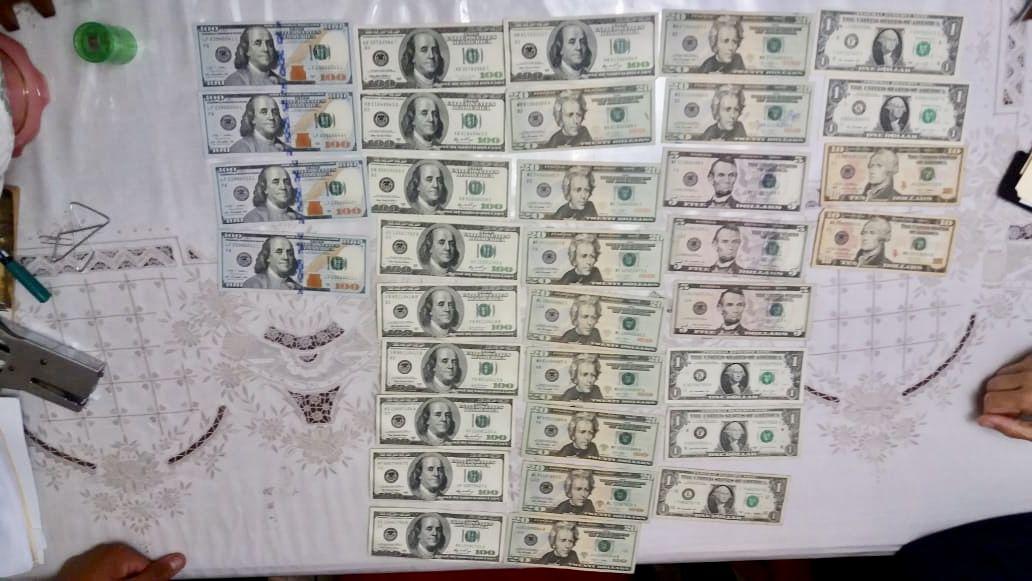Durante el megaoperativo contra la banda se encontró una gran cantidad de billetes de dólares, soles y euros. (Foto: Mininter)