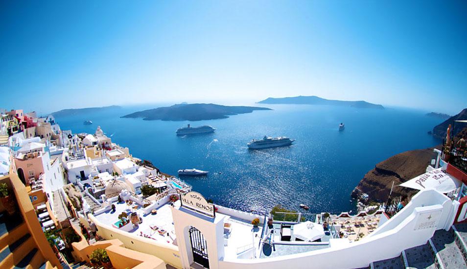 FOTO 10 | Turquía. Después de un intento de golpe militar en el 2016, la mayoría de las compañías de cruceros desviaron sus barcos de Turquía hacia Grecia. Ese patrón se está invirtiendo lentamente a medida que el turismo se recupera en Turquía. Para los cruceros, esto podría tener algo que ver con los incentivos financieros del gobierno turco, que ahora oscilan entre US$ 25 y US$ 45 por pasajero, según el operador de puertos Global Ports Holding. (Foto: Difusión)