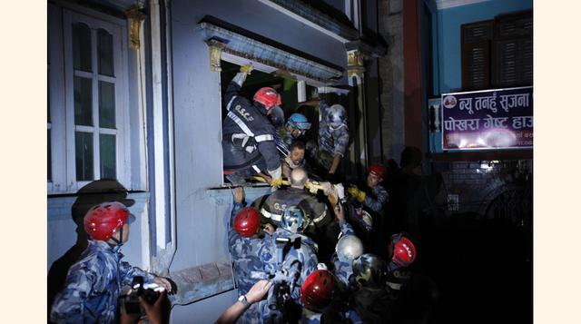 Francia: 11 personas desplegadas. (Foto: AP)