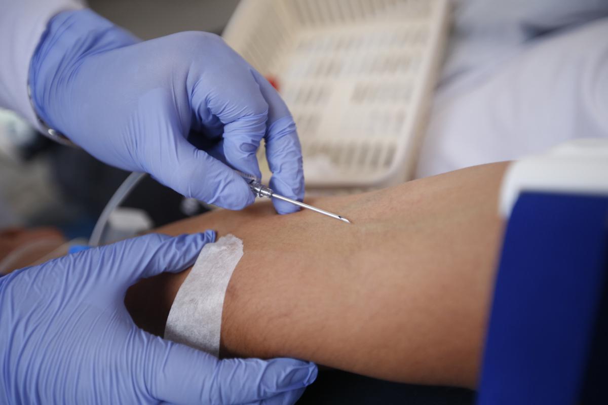 La técnica de Elisa, más comúnmente utilizada para la detección del VIH, requiere de una toma de sangre. (Foto: GEC)