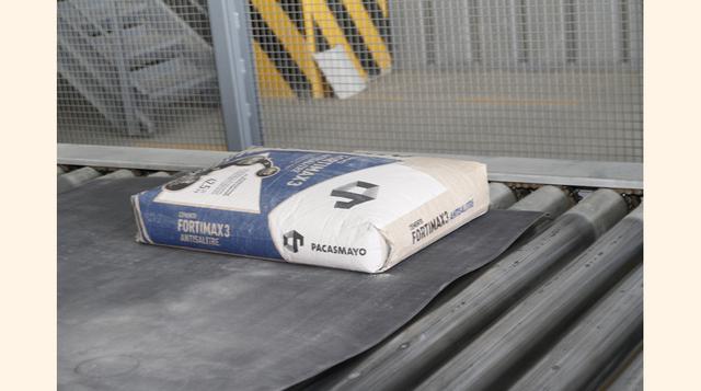 La primera pala en la planta de Piura de Cementos Pacasmayo se dio en octubre del 2013 y hoy se empacó la primera bolsa de cemento.