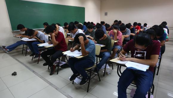 Unas 21 no han podido convocar al examen de admisión por aumento de contagios de COVID-19. (Foto: Andina)
