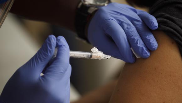Minsa ya distribuyó el primer lote de vacunas contra la influenza. (Foto: Bloomberg)