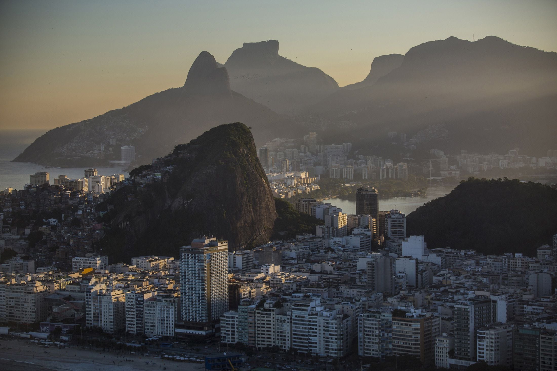 Brazil seduces skeptical foreign investors with a new tax plan