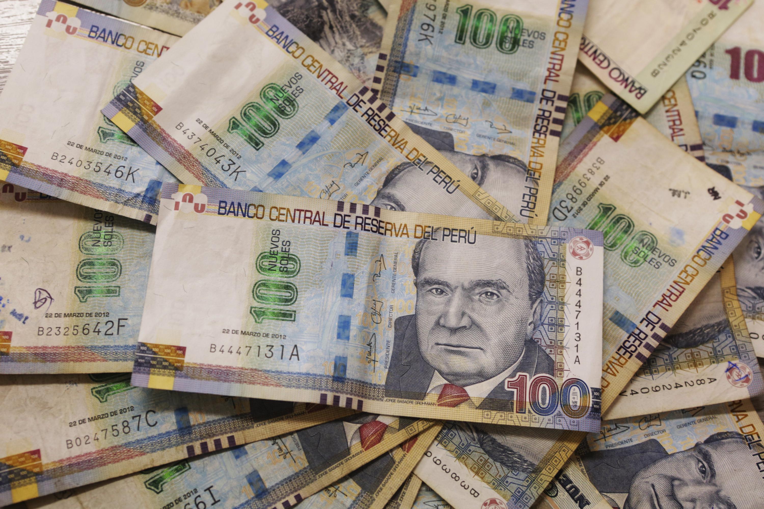 Las tres características son el hilo de seguridad, marca de agua y tinta que cambia de color. (Foto: GEC)