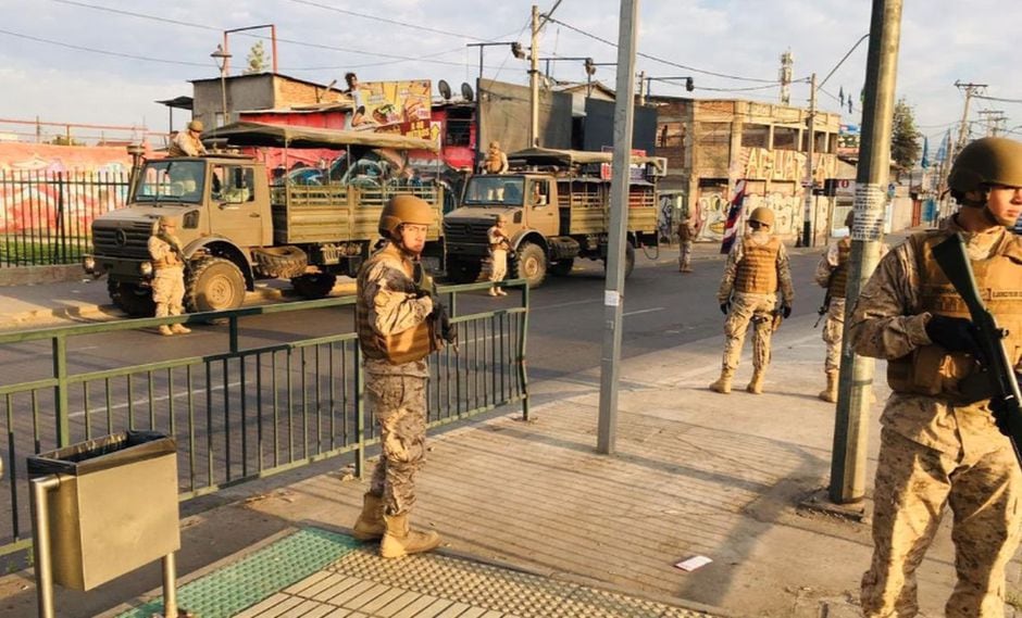 Santiago Amanece Con Militares En Las Calles Tras Un Viernes - 