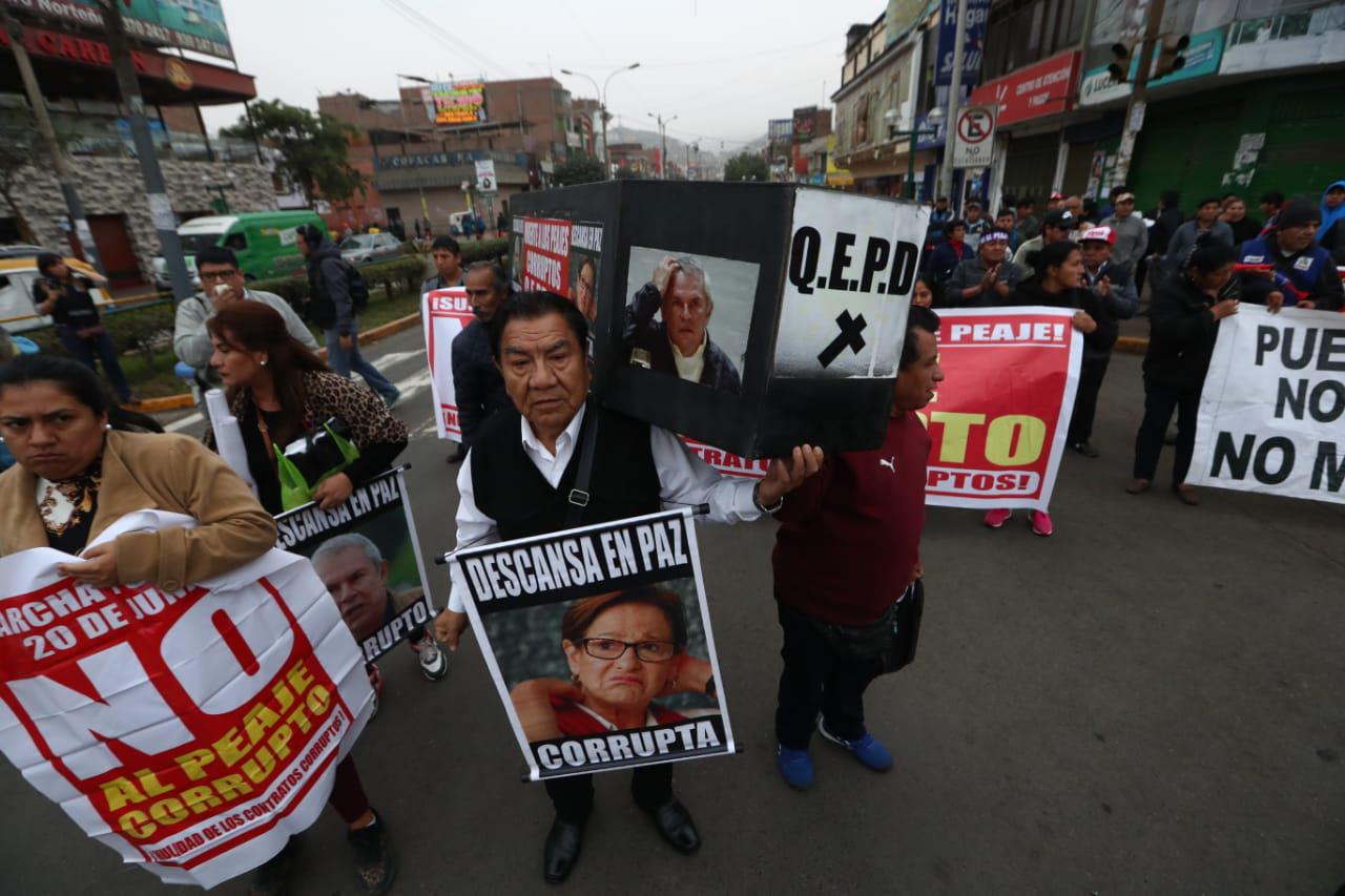 Ellos demandan la eliminación de los contratos de concesión con Rutas de Lima y Lamsac, cuyos peajes suman 18 en la capital. (Fotos: Alessandro Currarino)