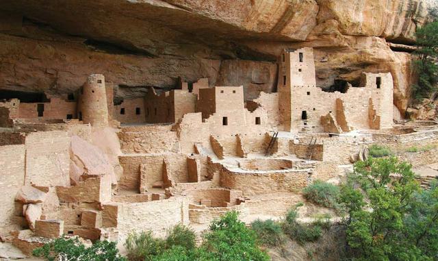 FOTO 9 | Parque Nacional de Mesa Verde, Colorado. Aquí puede explorar los restos de civilizaciones antiguas.