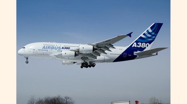 Su superficie se desliza a la perfección a través del aire y está inspirada en la piel de los tiburones.