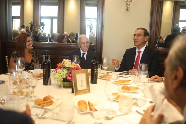 Durante su discurso, Bedoya Reyes indicó que la clase política debería poner sus ojos en la clase media para construir una sociedad "más unida". (Foto: Renzo Salazar / GEC)
