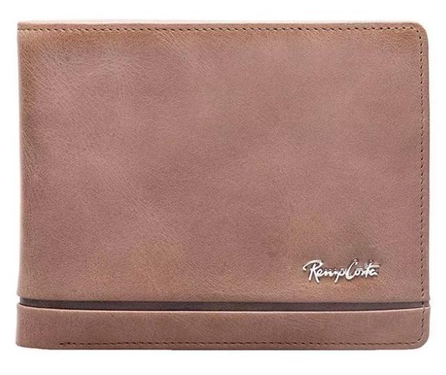 Billeteras. La tienda oficial de Renzo Costa ofrece productos desde S/ 89.