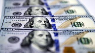 Dólar retrocede a S/ 4.07 en la apertura tras alza de la tasa de referencia del BCR