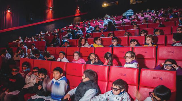 5.       Los niños también recurren a la Internet para ir al cine. El 82 % de los padres peruanos involucra a sus hijos en la decisión de qué película ir a ver, cuando se trata de películas para chicos.