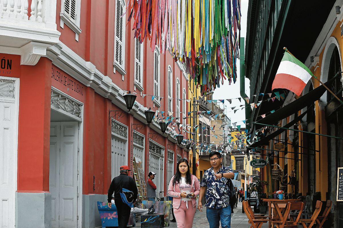 Gastronomía. Callao Monumental cuenta con más de 30 restaurantes, como la tradicional pastelería Ítalo, Barra D7 o Rovira. (Foto: Manuel Melgar)