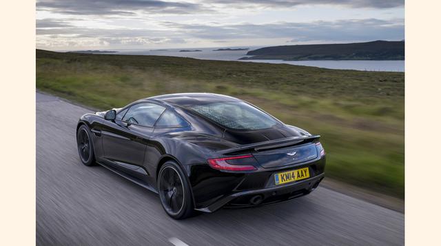 El Vanquish es el deportivo insignia de Aston Martin y se encuentra en producción desde el 2001. Su precio base es de US$ 287,000. (Foto: Forbes)