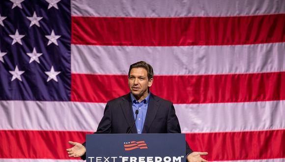 El gobernador de Florida y aspirante a presidente de 2024, Ron DeSantis (Foto de Logan Cyrus / AFP)