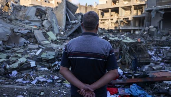 El grupo islamista palestino Hamás atribuyó los daños en el hospital a un ataque aéreo israelí. (Foto de MOHAMMED ABED / AFP)