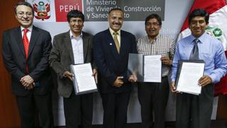 MVCS y provincias de Puno suscriben convenio para descontaminación de Lago Titicaca