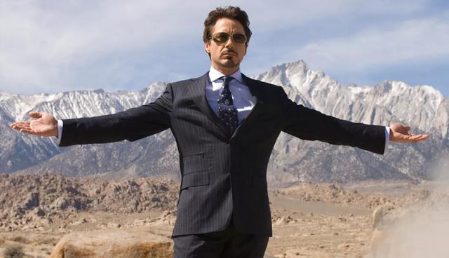 FOTO 2 | 2. Un innovador visionario tipo Tony Stark. Si bien todos en tu empresa trabajan duro en los desafíos del día a día, necesitas a alguien que esté pensando en el futuro y que esté soñando en grande. Tener un líder principal que se centre en el panorama general, en ver nuevas posibilidades y crear el próximo gran objetivo es absolutamente esencial para el éxito de tu empresa. Este superhéroe es alguien que respira innovación, creatividad e ingenio. Sus talentos son clave para mantenerse por delante de los competidores y estar preparados para cualquier interrupción que se presente en tu camino. Aún más importante, esta persona te ayudará a desarrollar la misión y el objetivo único de tu empresa.

El innovador líder visionario es el superhéroe que ayudará a tu marca a destacar y brillar, en lugar de tratar de mantenerse al día con los competidores. Este excelente solucionador de problemas es el Tony Stark / Iron Man de tu compañía. Estos tipos de líderes a menudo son conocidos por su ingenio e ideas ilimitadas. Sin embargo, también pueden ser precipitados y abiertos. Así como Stark está empujando constantemente los límites de la tecnología para mejorar sus capacidades y enfrentar mayores desafíos, este tipo de líder es un genio inventivo que a menudo tiene talento en ciencias y matemáticas.