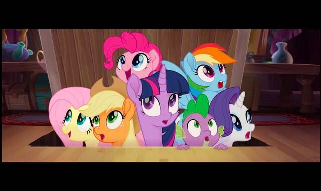 FOTO 6 | Le sigue "My Little Pony: La Película", un largometraje de animación que recaudó US$ 8.8 millones y quedó en cuarto lugar.La película canadiense-estadounidense se basa en My Little Pony: La Magia de la Amistad, y es parte del relanzamie