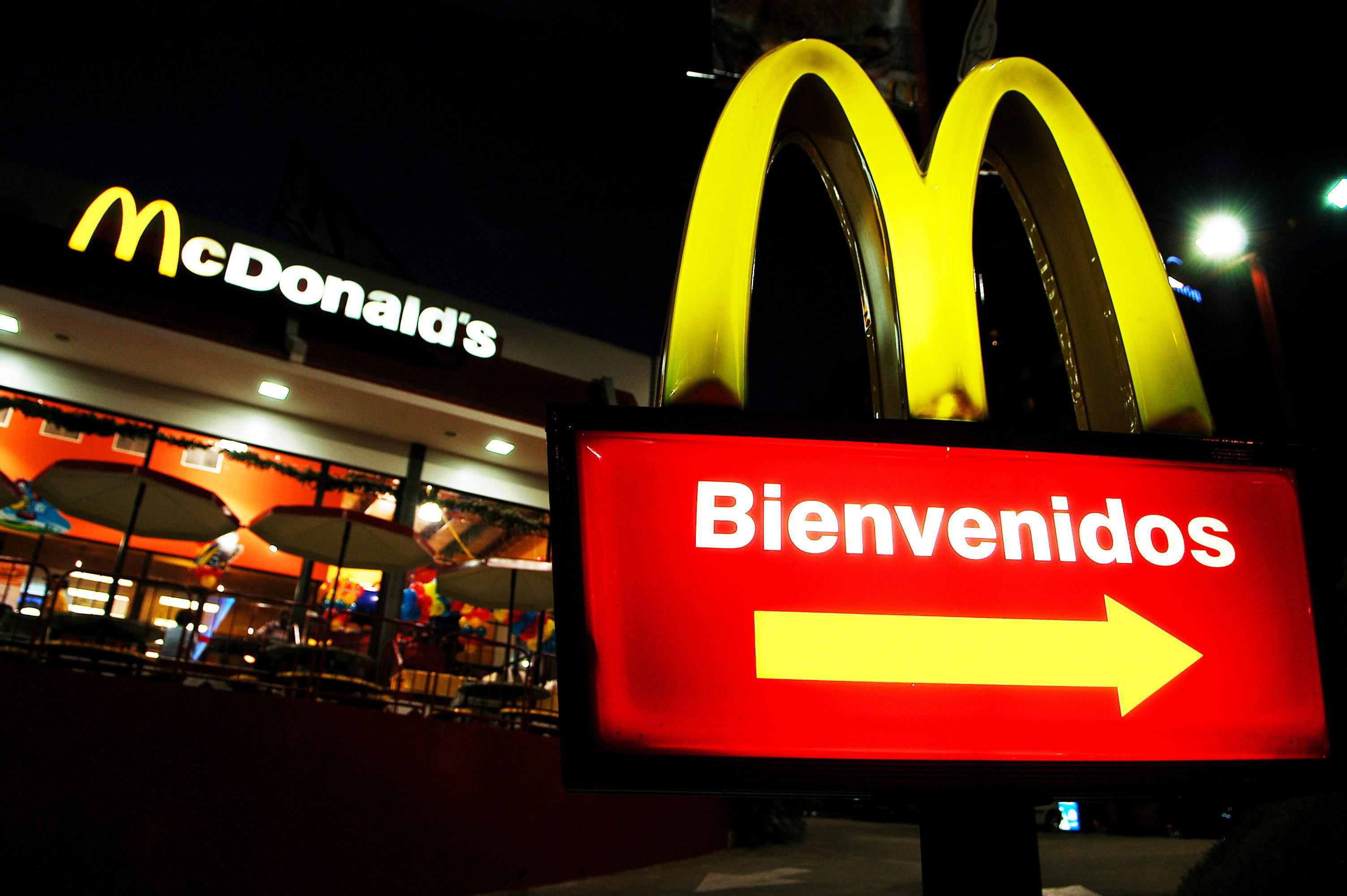 McDonald's despidió a su CEO. (Foto: EFE)