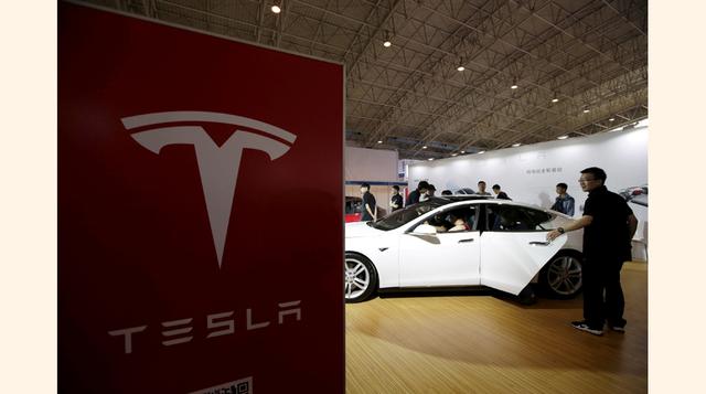 Tesla Motors Inc. está en el puesto 100 en el ranking general de las marcas más prestigiosas del mundo. Con un valor de US$ 4,011 millones este año, el fabricante estadounidense de autos eléctricos ingresó a la clasificación por primera vez.  (Foto: Reute