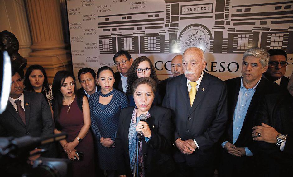 La bancada de Fuerza Popular dijo que buscan vincularlos con Vladimiro Montesinos "sin fundamento". (Foto: GEC)