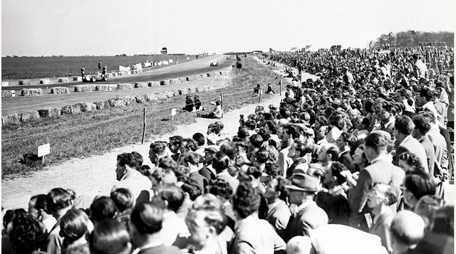 La carrera inaugural del primer Campeonato Mundial de Fórmula 1 se celebró el 13 de mayo de 1950 en el circuito Silverstone en Inglaterra ante cerca de 120,000 espectadores. (Foto: Formula1.com)