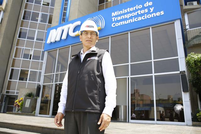 Foto 21: El 15 de julio del 2016 PPK confirmó su inclusión en el Consejo de Ministros como titular de Transporte y Comunicaciones y 13 días después tomó juramento.