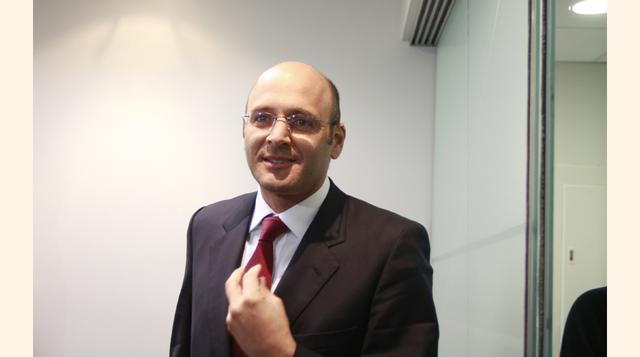 Dionisio Romero Paoletti, del BCP, bajó un puesto ya ahora es el tercer líder empresarial con mejor reputación. Obtuvo un puntaje de 7,969. (Foto: Manuel Melgar)