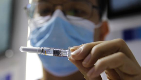 Este martes la firma Johnson & Johnson había confirmado los ensayos clínicos en Perú de su candidata a vacuna. (Foto: EFE)