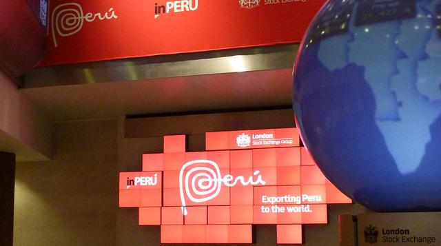 La Bolsa de Londres es una de las más grandes del mundo, donde cotizan muchas acciones de firmas británicas e internacionales. (Foto: Javier Parker)