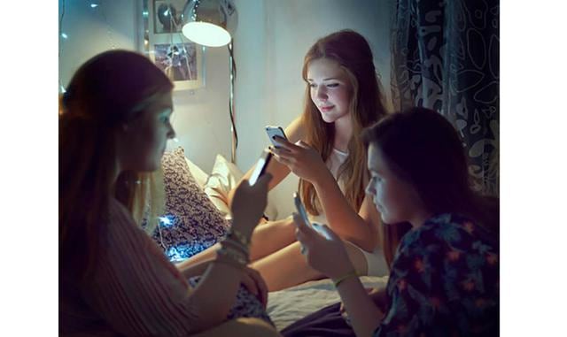 La nueva economía colaborativa. La economía colaborativa sigue ganando adeptos entre los consumidores, a pesar de los muchos conflictos legales que algunas de estas plataformas están teniendo en todo el mundo. Polémicas al margen, el sector crecerá de for