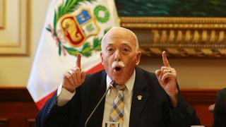 Tubino llama "dictador" al presidente Vizcarra por criticar decisión del Congreso sobre Chávarry