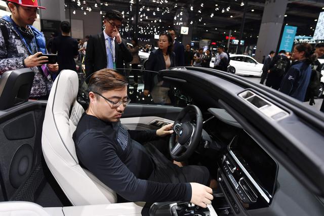 A la industria no le queda otra opción, porque Pekín impone desde este año importantes cuotas de producción de autos eléctricos para todos los constructores. (Foto: AFP)