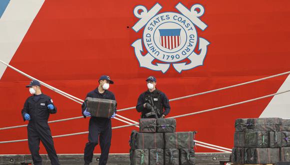 Se están capturando enormes cargamentos de drogas en el océano entre EE.UU. y Europa.