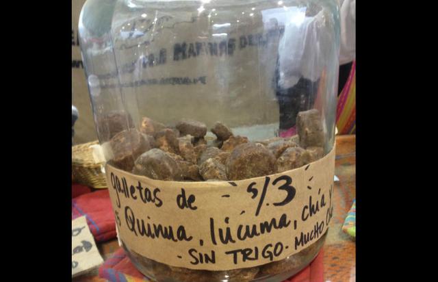 7. Galletitas: La Panadera ofrece unas exquisitas galletas hechas a base de quinua, que combinan los deliciosos sabores de la chia, la lúcuma y el cacao, a tan solo tres soles. (Foto: Stephanie Stanbury)