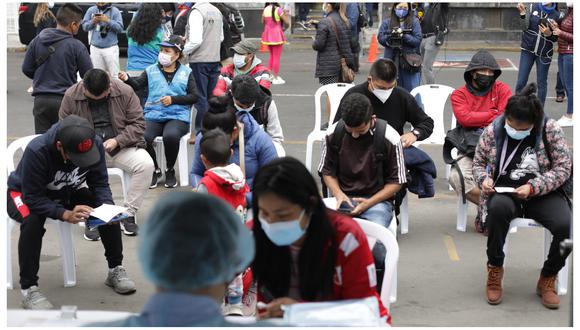 El Perú y sus pobladores somos inminentes y proclives a las vacunas en el entendimiento de los enormes beneficios que estas han significado para la humanidad entera. Foto : Britanie Arroyo  /@photo.gec
