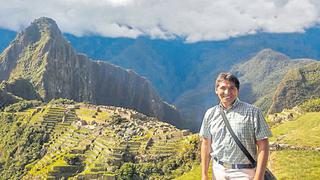 El mejor guía del mundo es peruano y tiene a Machu Picchu como su oficina principal