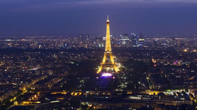 103,0000 kilómetros. Como cifra curiosa, 103,000 son los kilómetros por los ascensores en un año, lo que  equivale a dar 2.5 veces la vuelta al mundo. (Foto Reuters)