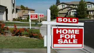 Ventas de viviendas nuevas en EE.UU. caen por segundo mes consecutivo en noviembre