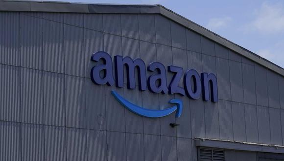 El anuncio del jueves, sin embargo, muestra la ambición de Amazon de ampliar su presencia a través de los concesionarios en una industria que cuenta con fuertes grupos de presión y estrictas normativas estatales. (Foto: AP)