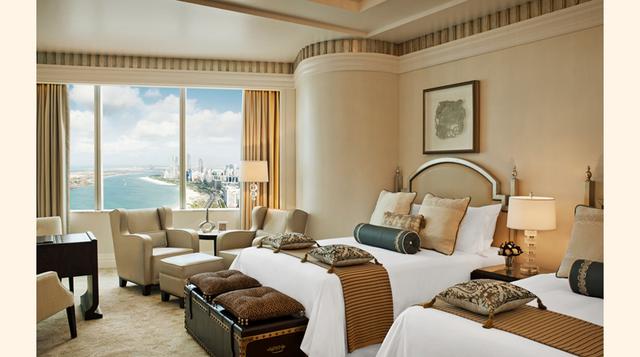 La Suite Real del St. Regis Saddiyat Island Resort, en Abu Dabi, es la suite más grande de Emiratos Árabes; (75,000 m2). Tiene 4 dormitorios, sala de cine, sala de juegos y estudio privado. La noche cuesta US$ 35,000. (Foto: Luxuo)