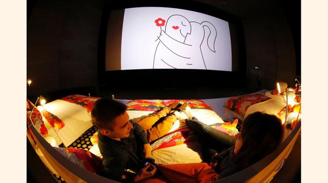 Al comprar una entrada, se obtiene acceso a una cama entera y puede invitar como máximo a dos personas. (Foto: diarioadn)