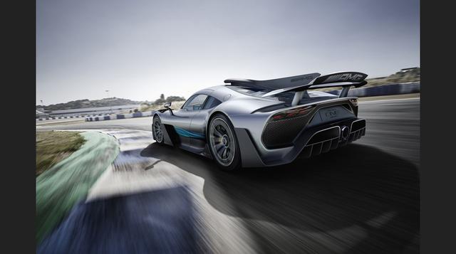 FOTO 2 | Se trata de un coche de calle con tecnología directamente derivada de la Fórmula 1. (Foto: Motorpasión)