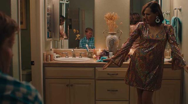 Molly Shannon (Other People). La estrella de Saturday Night Live interpreta a Joanne, la madre de un escritor homosexual de 29 años que decide mudarse con ella para ayudarla a sobrellevar su cáncer. Un papel difícil en una comedia hilarante.