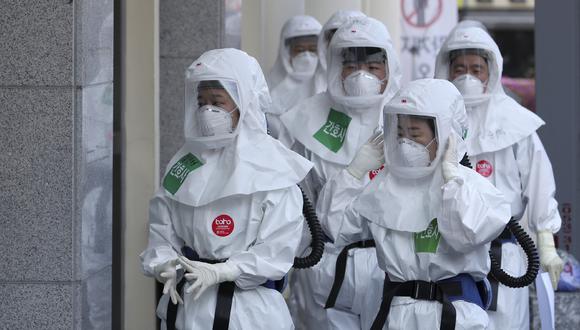 Corea del Sur, donde no se ha impuesto confinamiento ni cerrado fronteras, ha sido uno de los países que mejor ha gestionado la pandemia de coronavirus gracias a su sistema de testeo masivo, rastreo intensivo de contactos y hospitalización generalizada. (Kim Do-hoon/Yonhap via AP).