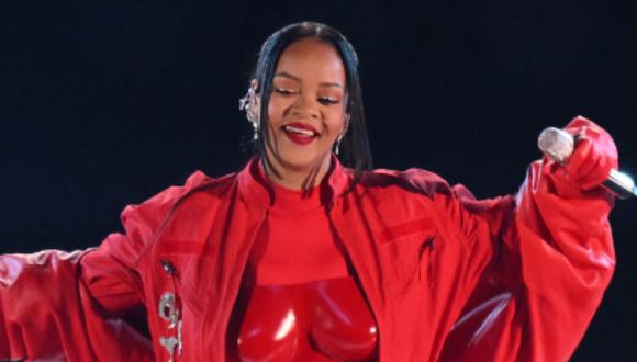 Rihanna durante su presentación en el Super Bowl 2023 (Foto: AFP)