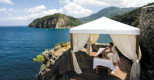 FOTO 3 | 8. Mezzatorre Hotel & Thermal Spa, Italia (Foto: @mezzatorrehotel / Facebook)